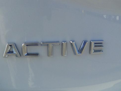 Used 2025 Ford Expedition Active AWD/4WD image 9
