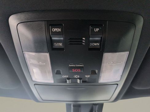 Used 2016 Lexus CT 200h image 24