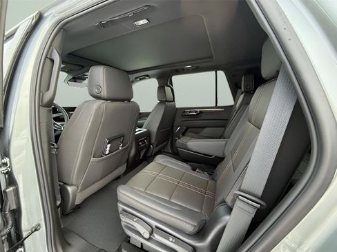 New 2025 Chevrolet Tahoe High Country image 19