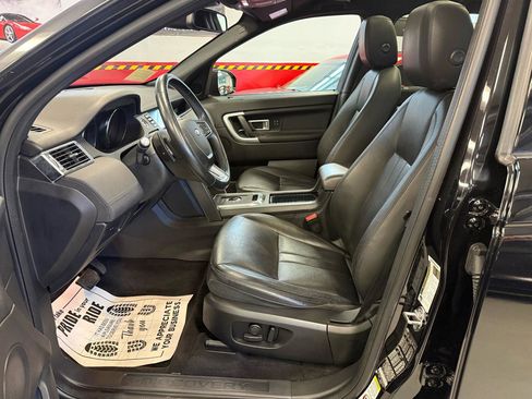 Used 2019 Land Rover Discovery Sport HSE AWD/4WD image 23