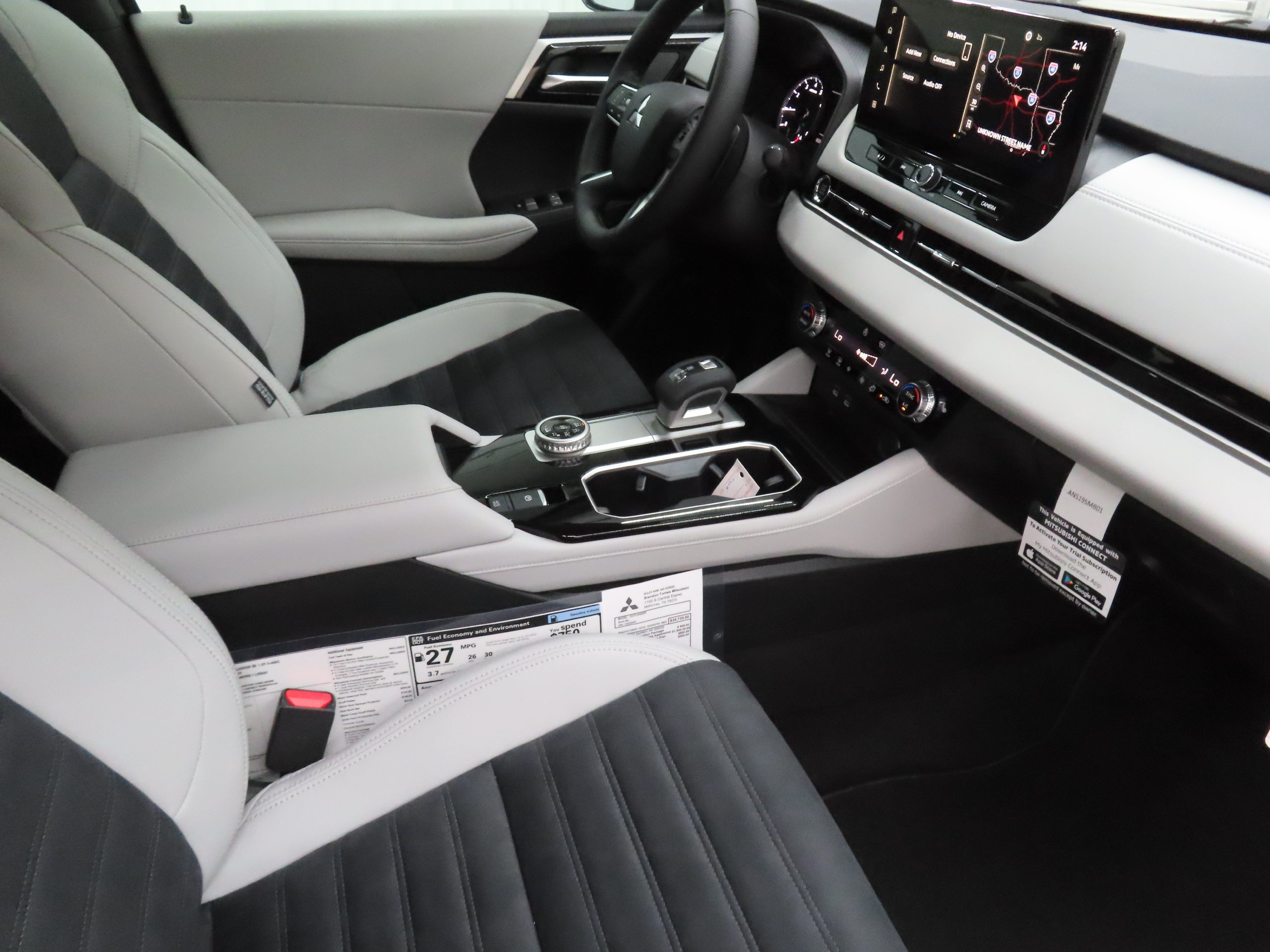 New 2026 Mitsubishi Outlander SE AWD/4WD image 24