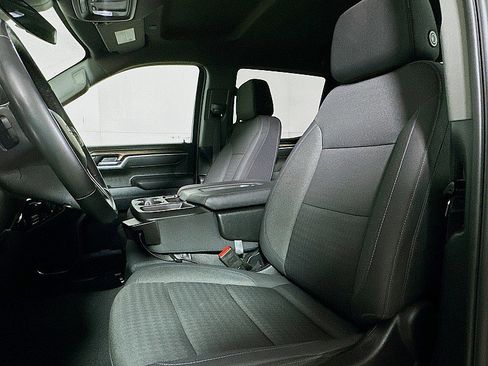 Used 2025 Chevrolet Silverado 1500 LT image 11