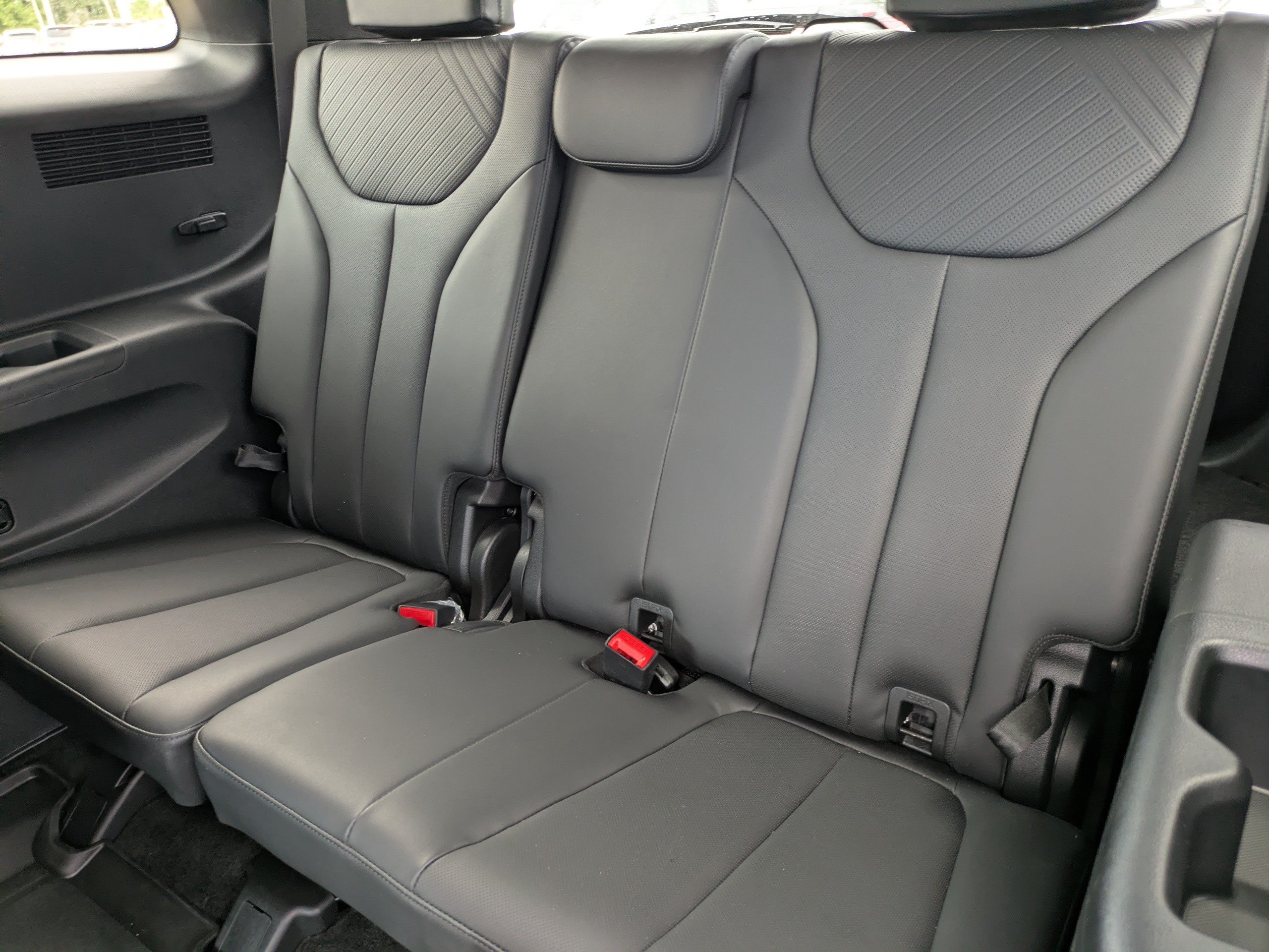 Certified 2025 Hyundai Palisade SEL AWD/4WD image 13