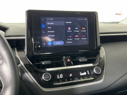 Used 2024 Toyota Corolla LE image 22