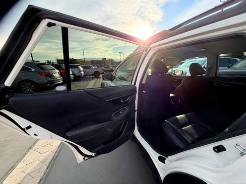 Used 2024 Subaru Outback Limited AWD/4WD image 14