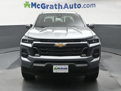 New 2026 Chevrolet Colorado LT w/ LT Convenience Package AWD/4WD image 6