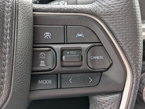 Used 2024 Toyota Tacoma TRD Sport AWD/4WD image 20