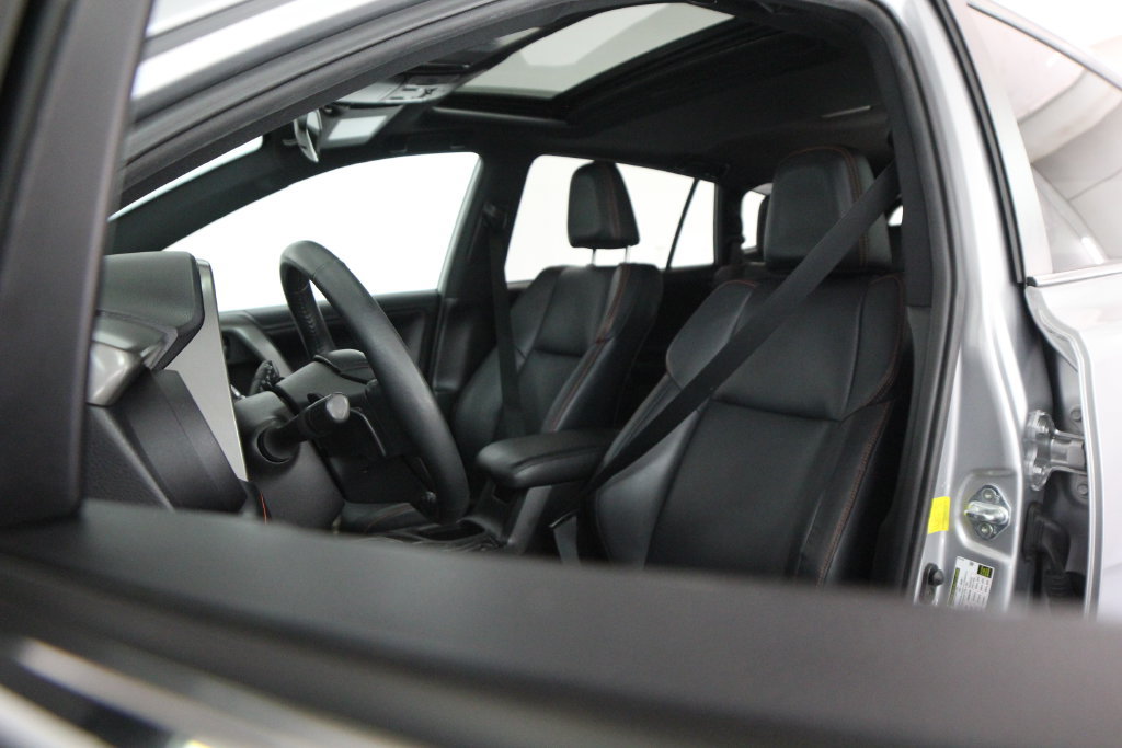 Used 2017 Toyota RAV4 SE AWD/4WD image 48