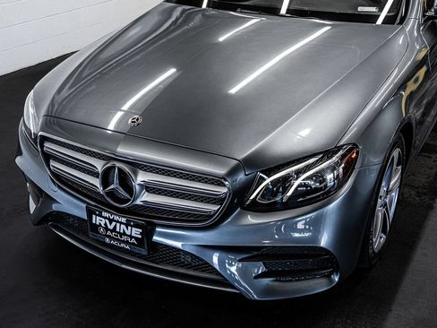 Used 2020 Mercedes-Benz E 350 Sedan image 11