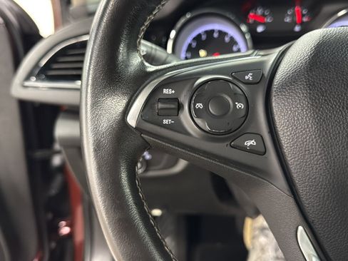 Used 2018 Buick Regal Preferred FWD image 23