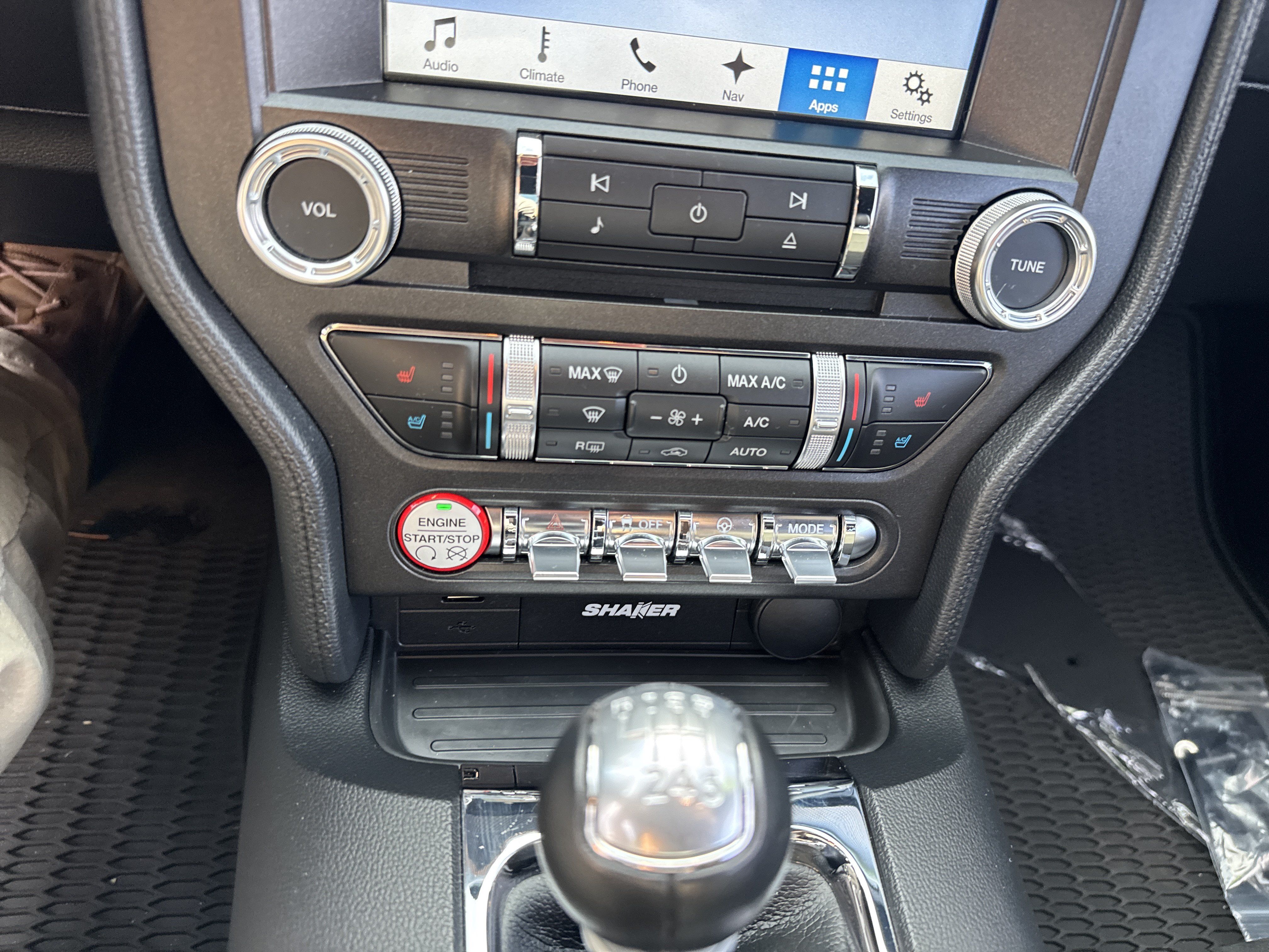 Used 2017 Ford Mustang GT Premium w/ Equipment Group 401A RWD image 25