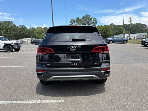 Used 2024 Volkswagen Taos SEL AWD/4WD image 6