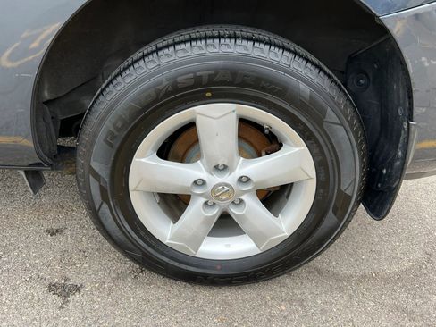 Used 2013 Nissan Rogue S w/ Special Edition Pkg AWD/4WD image 12