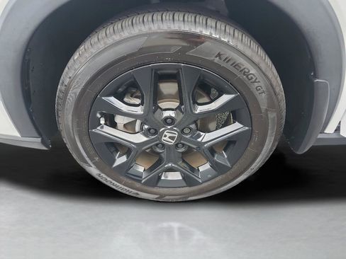Used 2025 Honda HR-V Sport image 35
