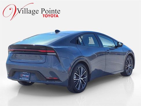 Used 2023 Toyota Prius Limited w/ Limited Premium Package image 8