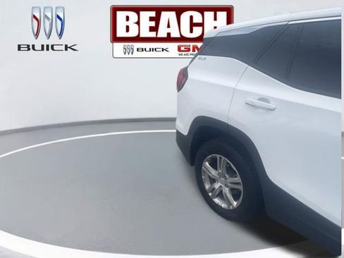 Used 2020 GMC Terrain SLE AWD/4WD image 6