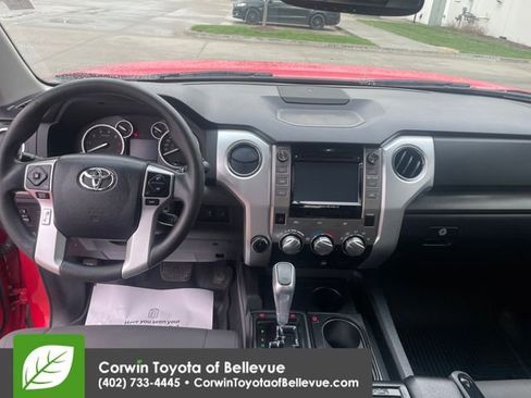 Used 2014 Toyota Tundra SR5 w/ SR5 Upgrade Package AWD/4WD image 20