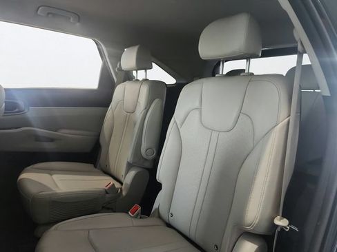 Certified 2023 Kia Sorento EX AWD/4WD image 21