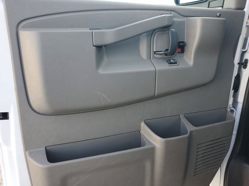 Used 2023 Chevrolet Express 3500 LS image 24