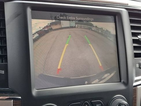 Used 2014 RAM 1500 Laramie AWD/4WD image 19
