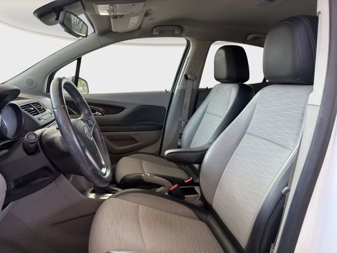 Used 2016 Buick Encore FWD image 8
