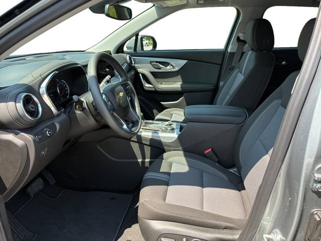 New 2026 Chevrolet Blazer LT w/ Convenience Package AWD/4WD image 11