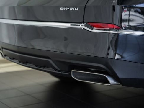 Used 2023 Acura MDX SH-AWD image 8
