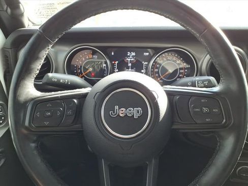 Certified 2021 Jeep Gladiator Sport image 24