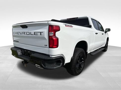 Used 2022 Chevrolet Silverado 1500 LT Trail Boss w/ Convenience Package II AWD/4WD image 16