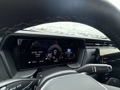 Certified 2026 GMC Terrain Elevation AWD/4WD image 18
