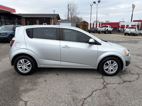 Used 2012 Chevrolet Sonic LT image 8