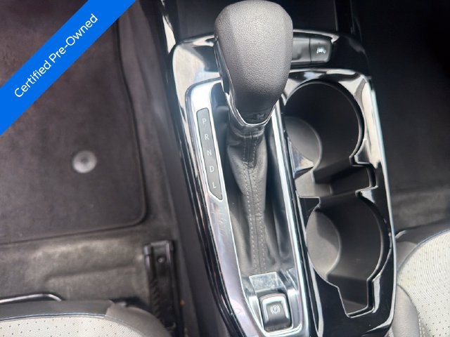 Used 2025 Chevrolet Trax LT w/ LT Convenience Package FWD image 23