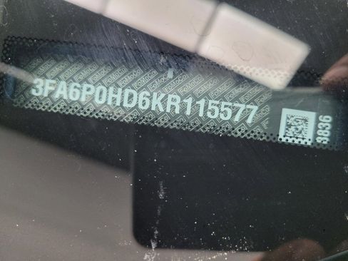 Used 2019 Ford Fusion SE image 33