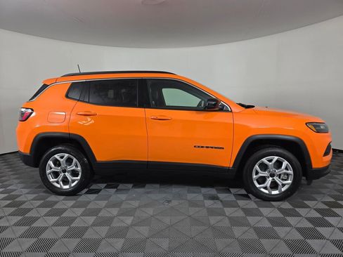 New 2026 Jeep Compass Latitude image 3