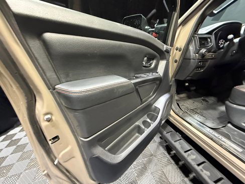 Certified 2024 Nissan Titan PRO-4X w/ Pro-4x Convenience Package image 13