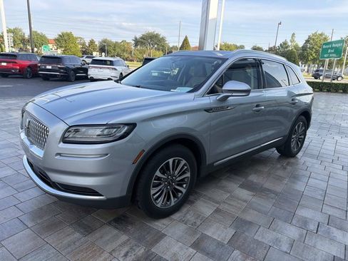 Certified 2022 Lincoln Nautilus FWD w/ Premium Package image 6