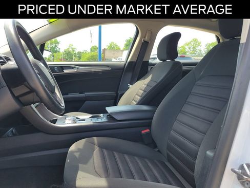 Certified 2017 Ford Fusion SE FWD image 15