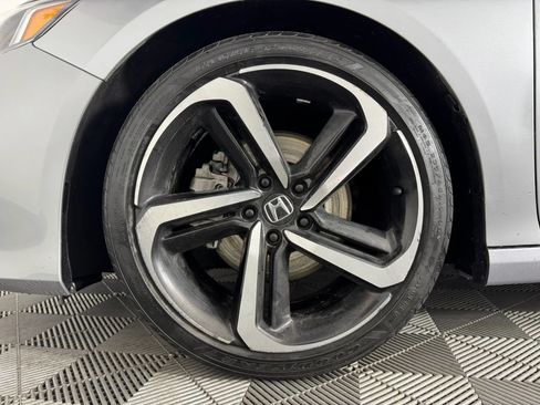 Used 2022 Honda Accord Sport image 40