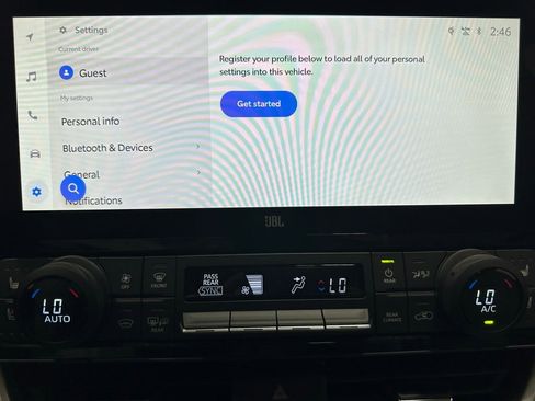 Used 2025 Toyota Grand Highlander AWD image 34