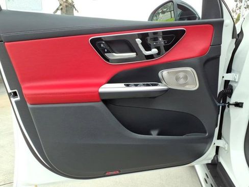 New 2026 Mercedes-Benz GLC 300 4MATIC image 12