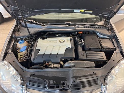 Used 2009 Volkswagen Jetta TDI image 13