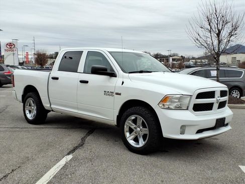 Used 2014 RAM 1500 Express image 2