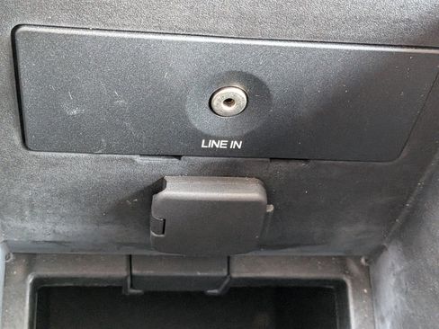 Used 2011 Ford Edge SE FWD image 28