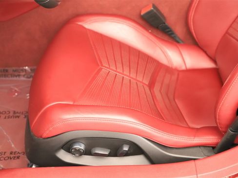 Used 2020 Chevrolet Corvette Stingray w/ 3LT Preferred Equipment Group image 21