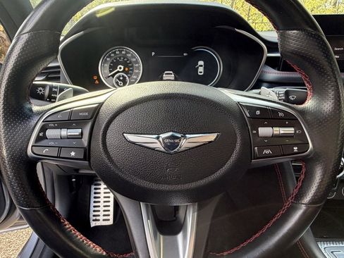 Used 2023 Genesis G70 3.3T w/ Sport Prestige Package image 22