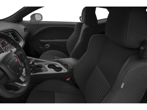 Used 2019 Dodge Challenger R/T RWD image 6