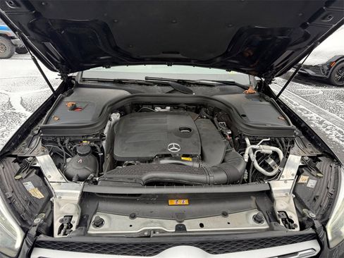 Used 2022 Mercedes-Benz GLC 300 4MATIC image 27
