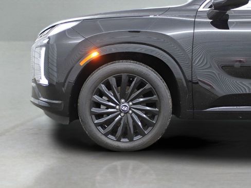 Used 2025 Hyundai Palisade Calligraphy AWD/4WD image 40
