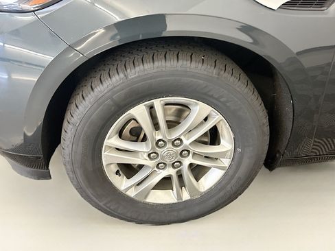 Used 2019 Buick Enclave Essence AWD/4WD image 11
