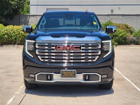 Used 2023 GMC Sierra 1500 Denali AWD/4WD image 2
